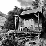 Manaaki Mai, Rustic Retreat Bush Cabin