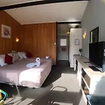 Tui Lodge Motel