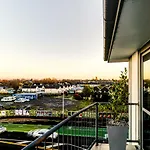 Parkview On Hagley