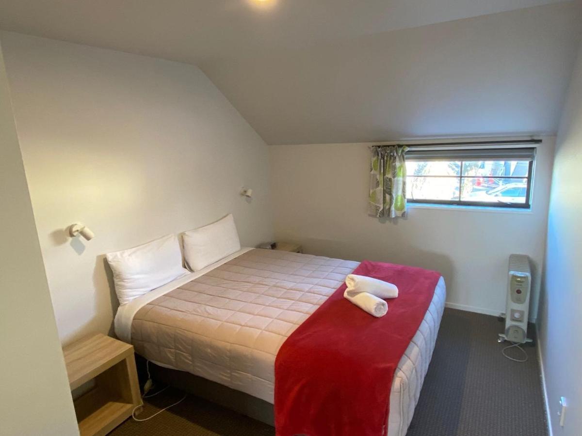 Southern Comfort Motel