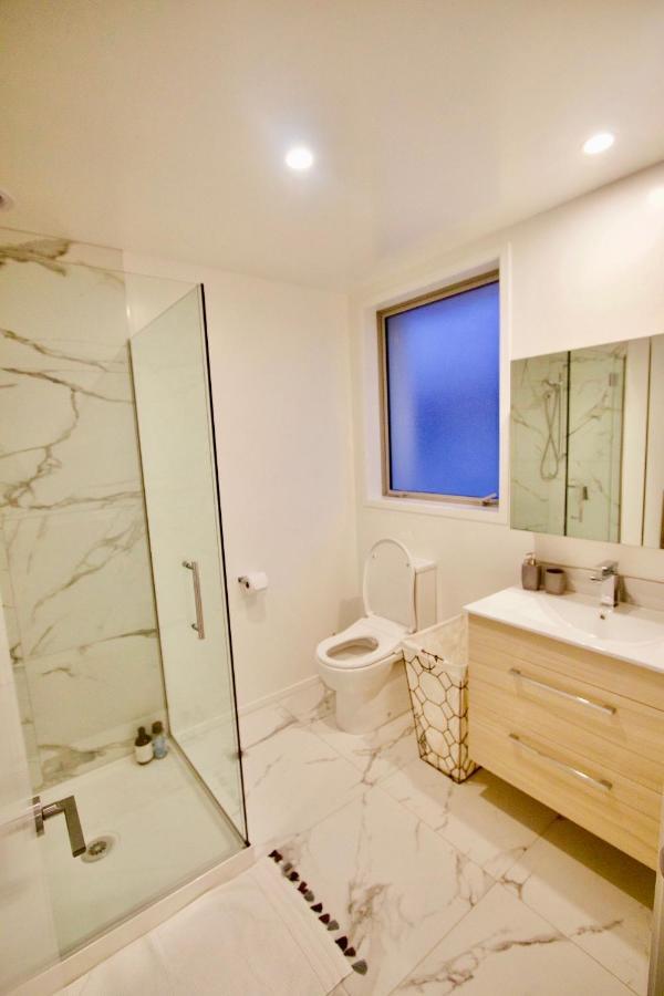 Perfect Modern Townhouse Cbd Villa