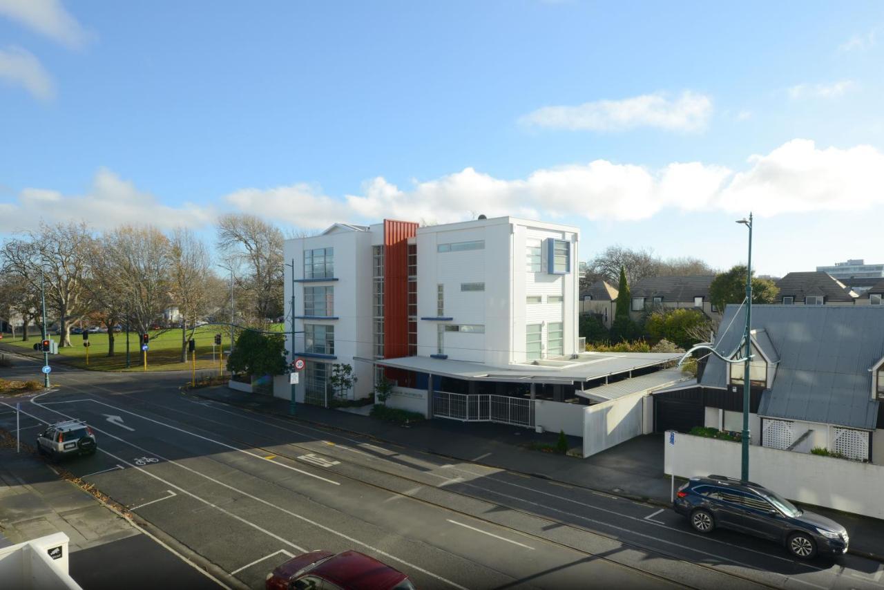 West Fitzroy Aparthotel