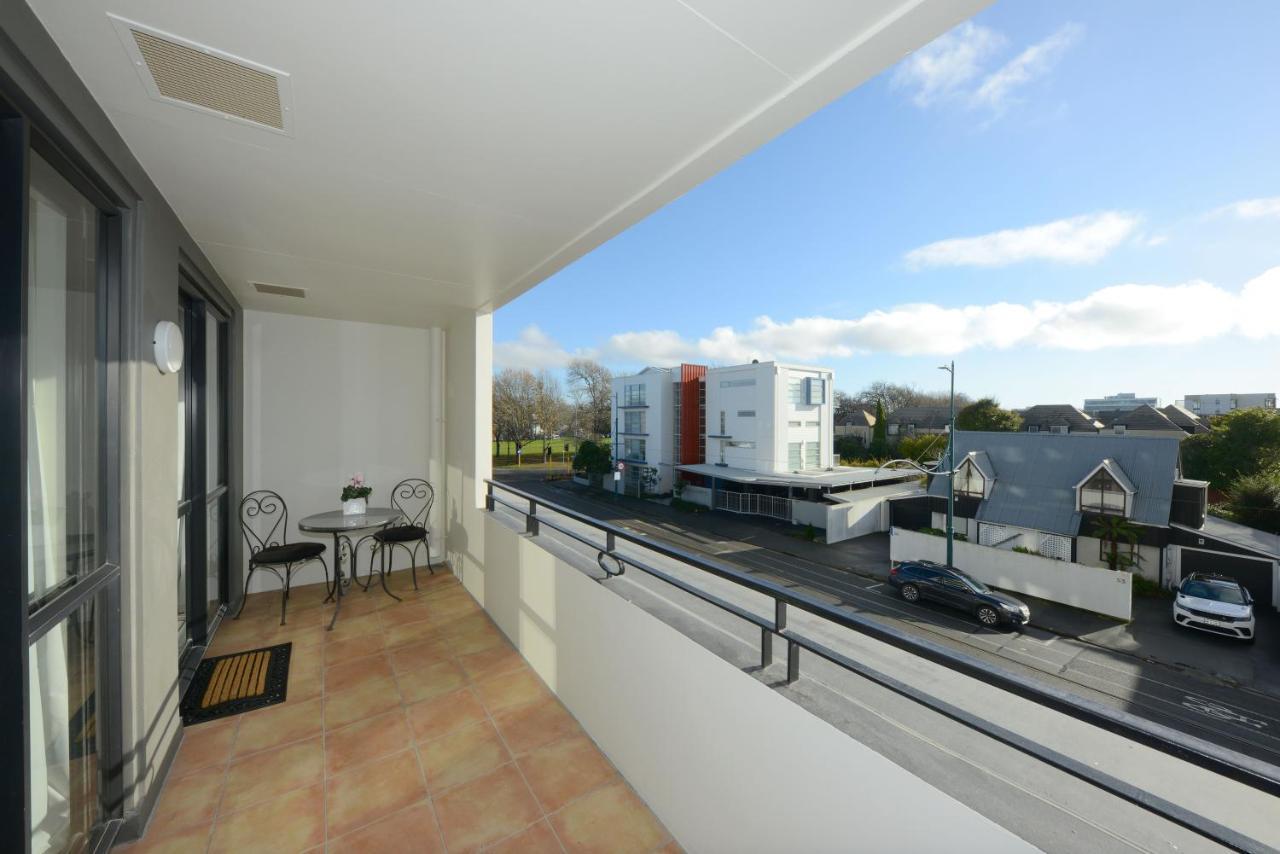 West Fitzroy Aparthotel