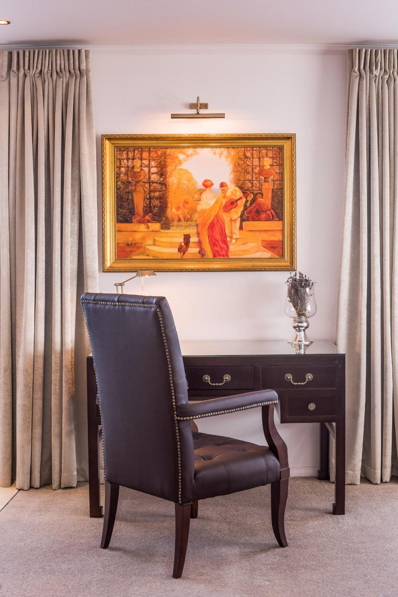 Fino Hotel & Suites Christchurch