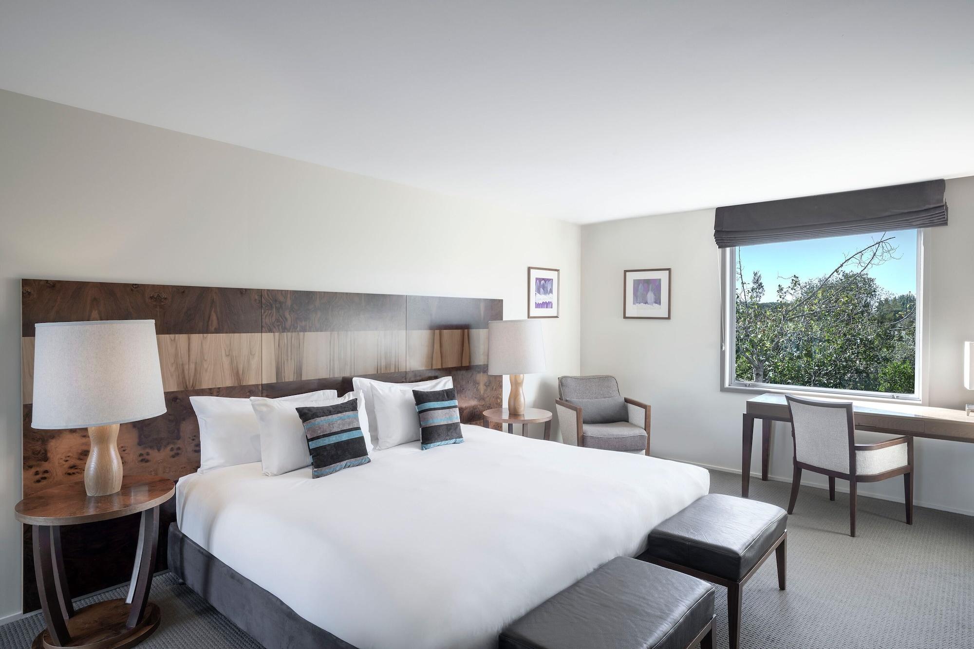 Hotel Peppers Clearwater 4*