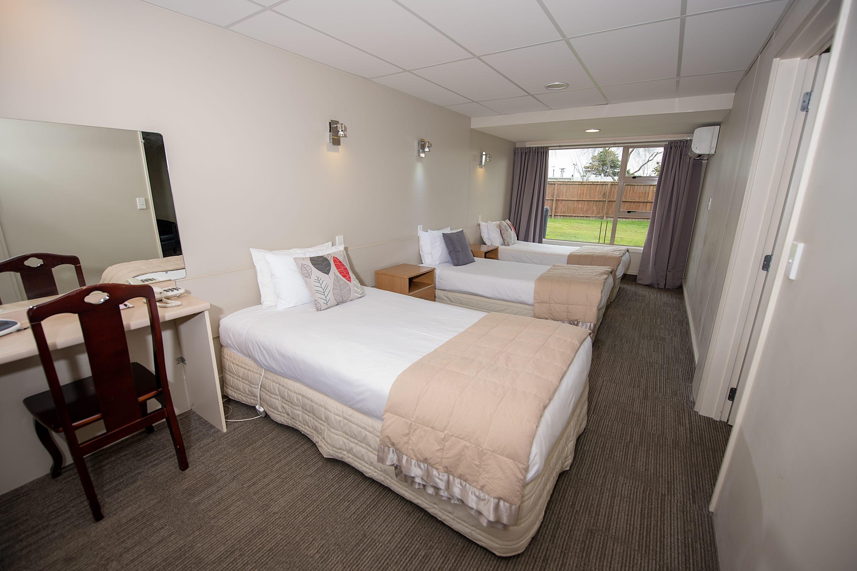 Hotel The Garden Christchurch
