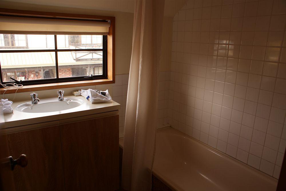 Southern Comfort Motel 3*