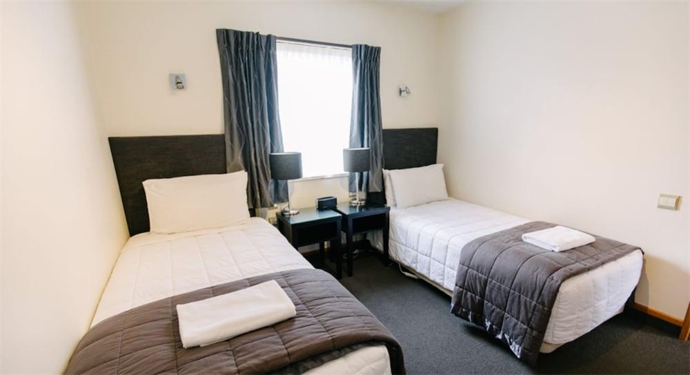 Hotel Airport Gateway Motor 4*
