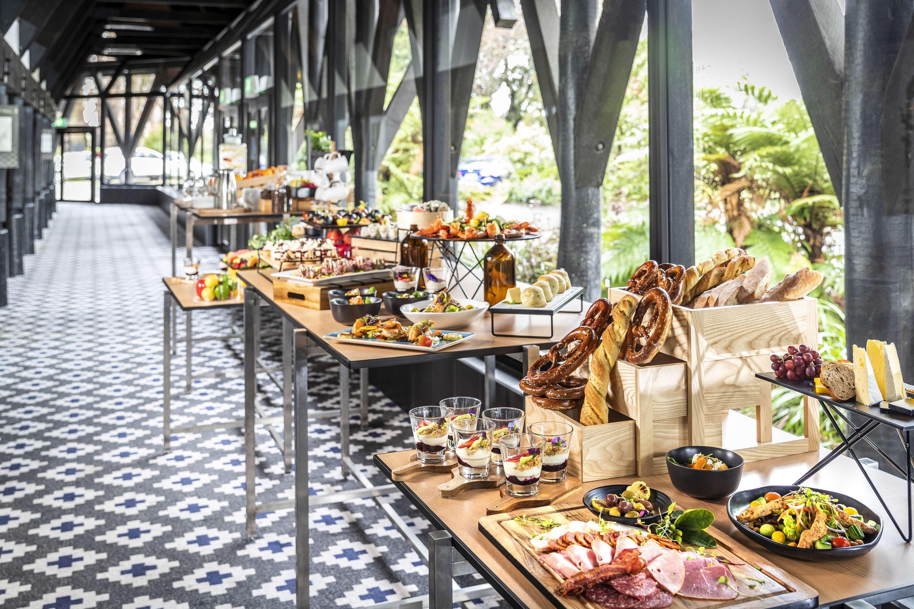 Hotel Chateau On The Park - Christchurch, A Doubletree By Hilton 4*