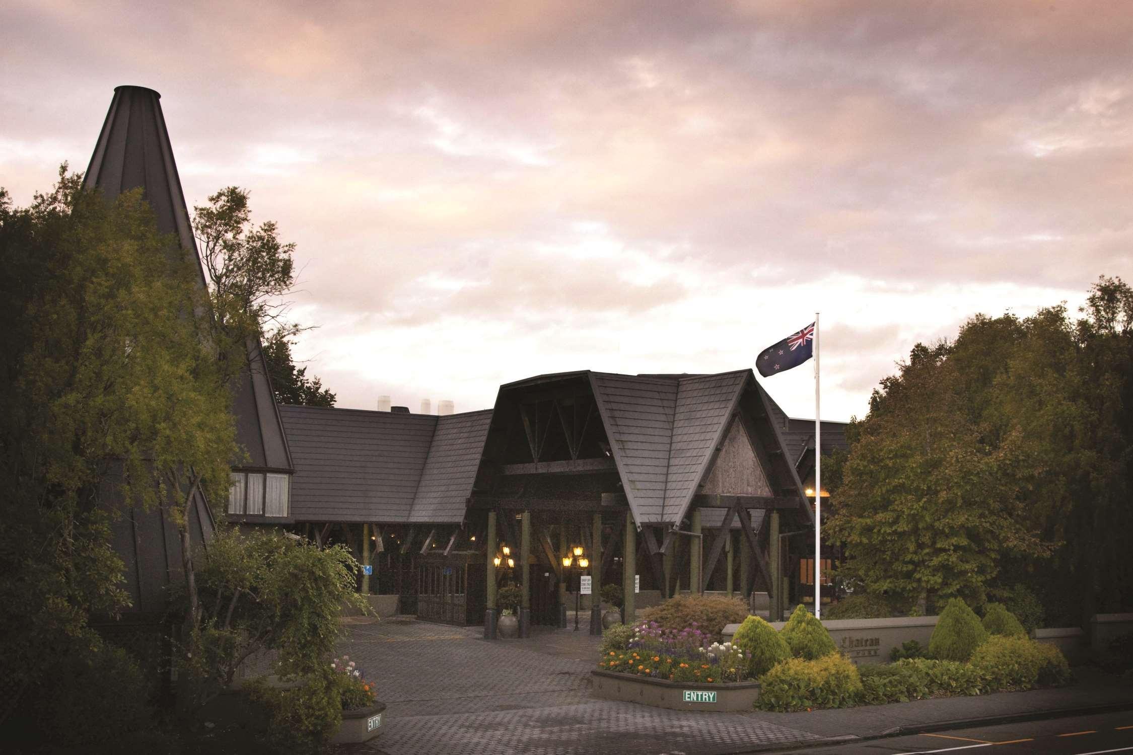 Chateau On The Park - Christchurch, A Doubletree By Hilton 4* Christchurch