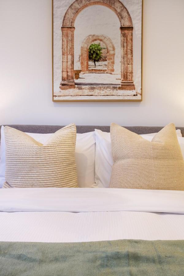 Apartamento Central Sunny Perch 2 Bed 1 Bath