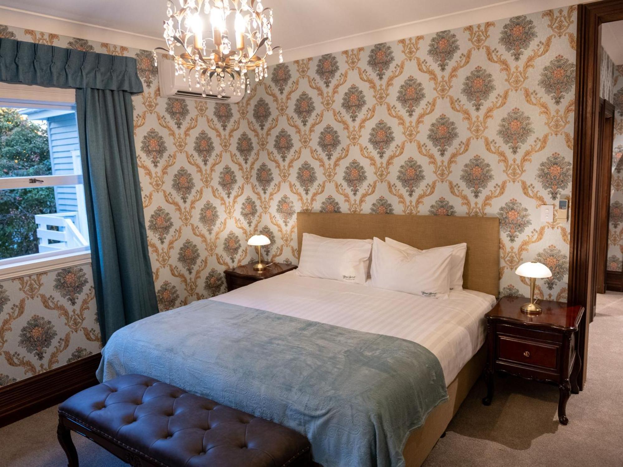 Eliza's Manor Bed & Breakfast 5*