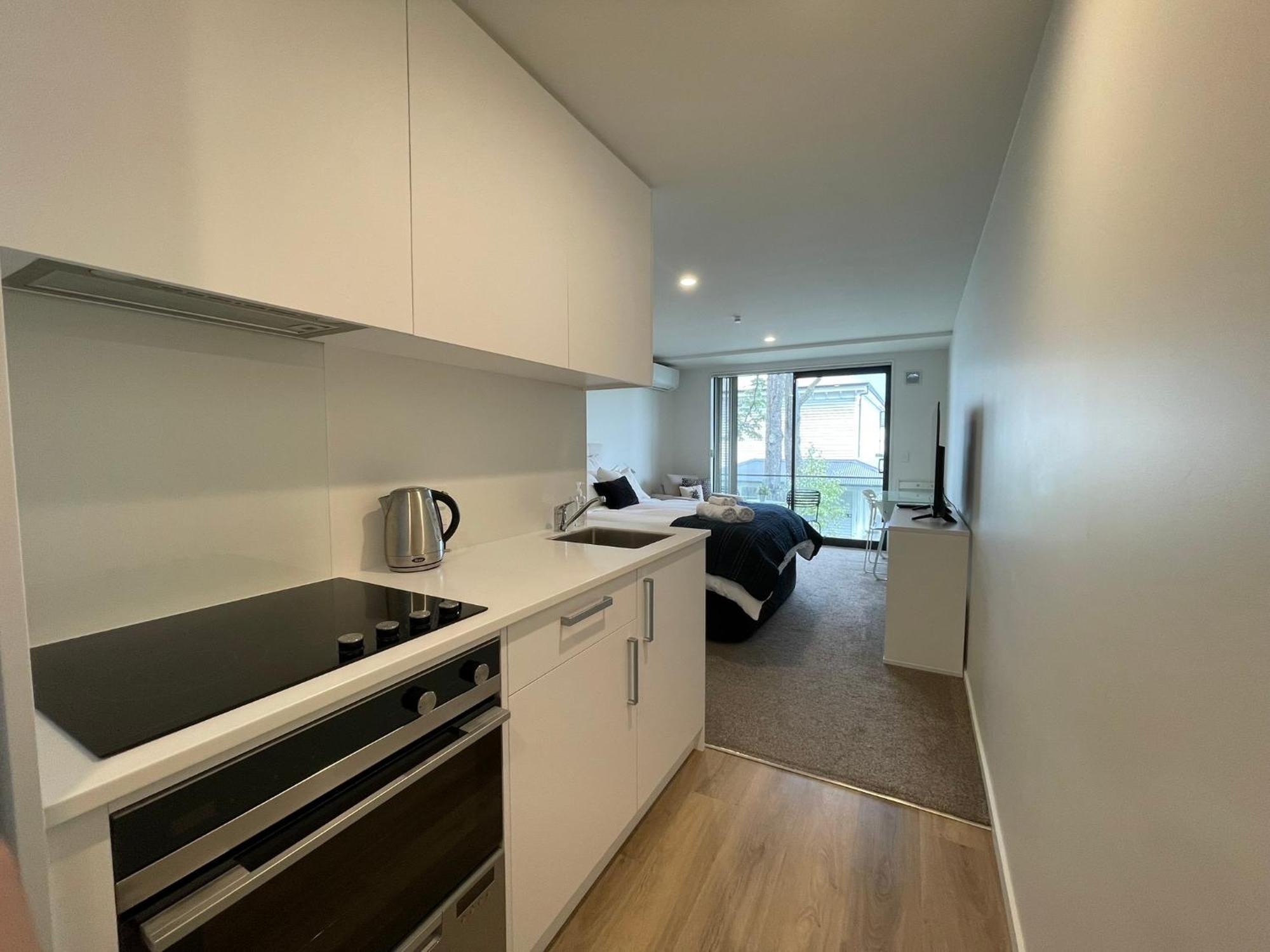 Luxury 1 Bedroom In Cbd Close To Convention Centre Apartment