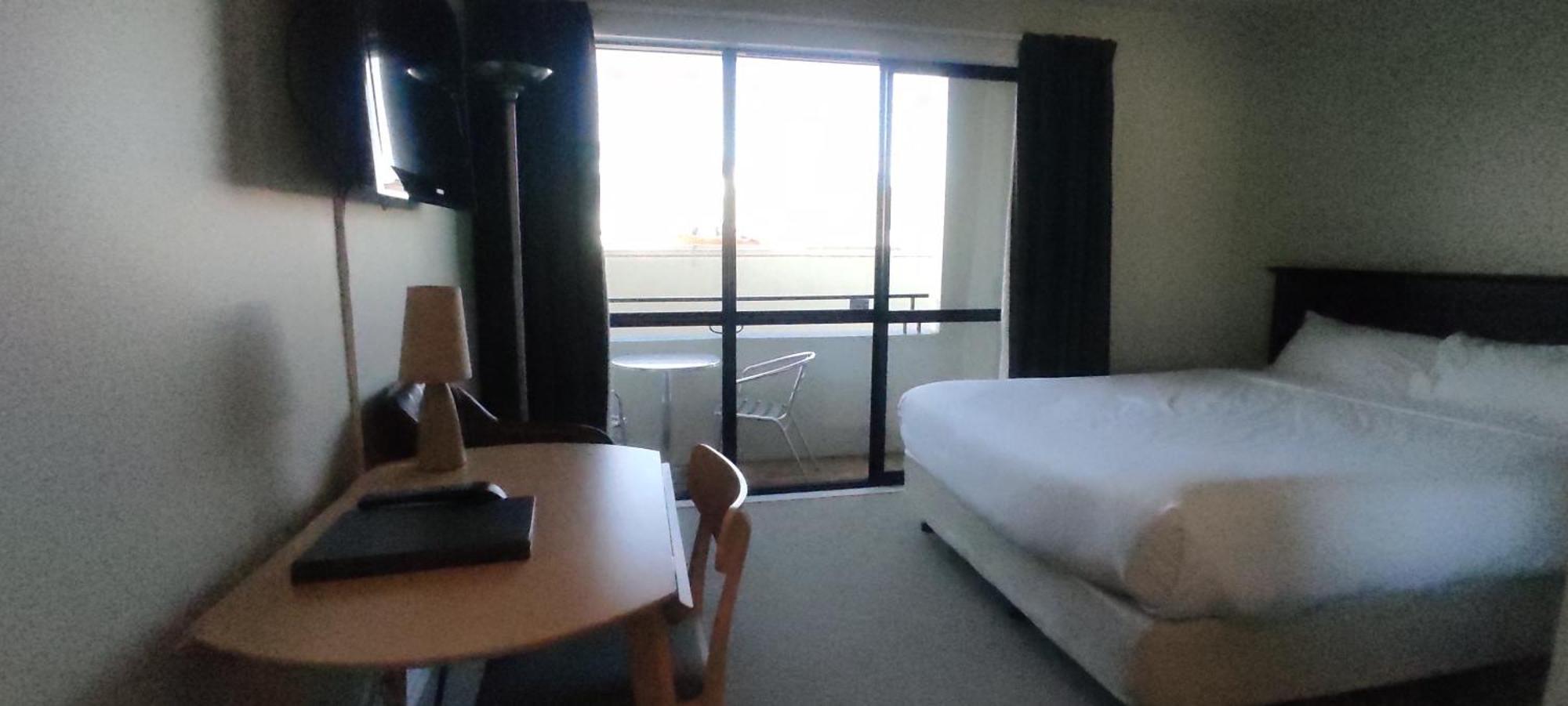 West Fitzroy 4*