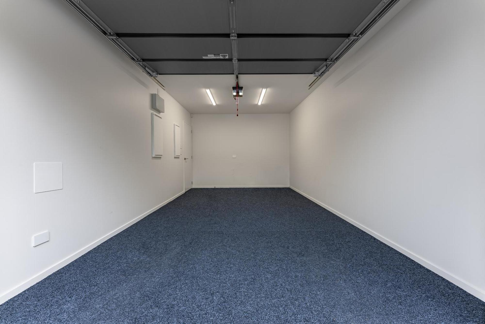 Urban Nest - Entire Townhouse And Free Parking Holiday home