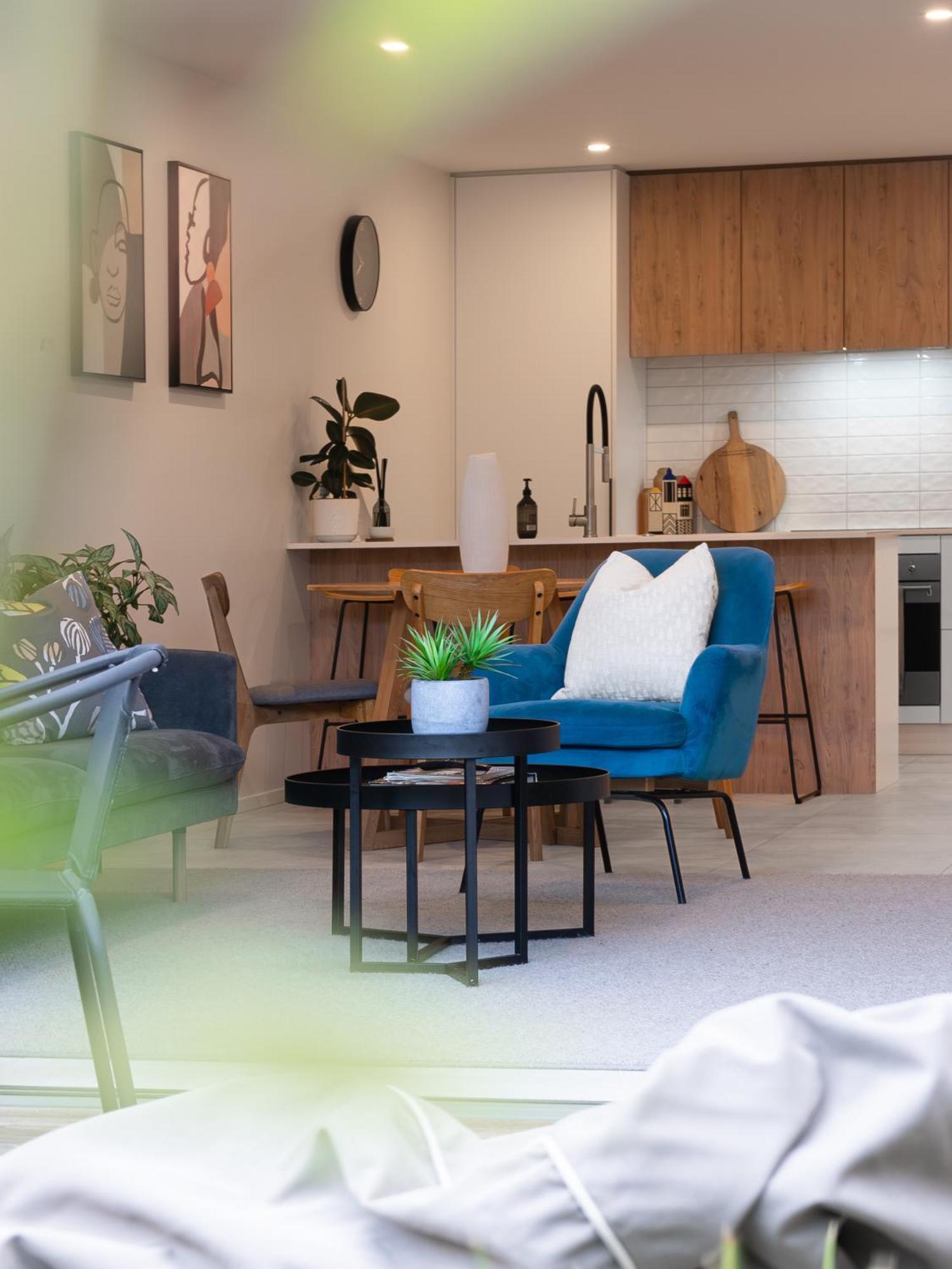 Urban Nest - Entire Townhouse And Free Parking Holiday home *