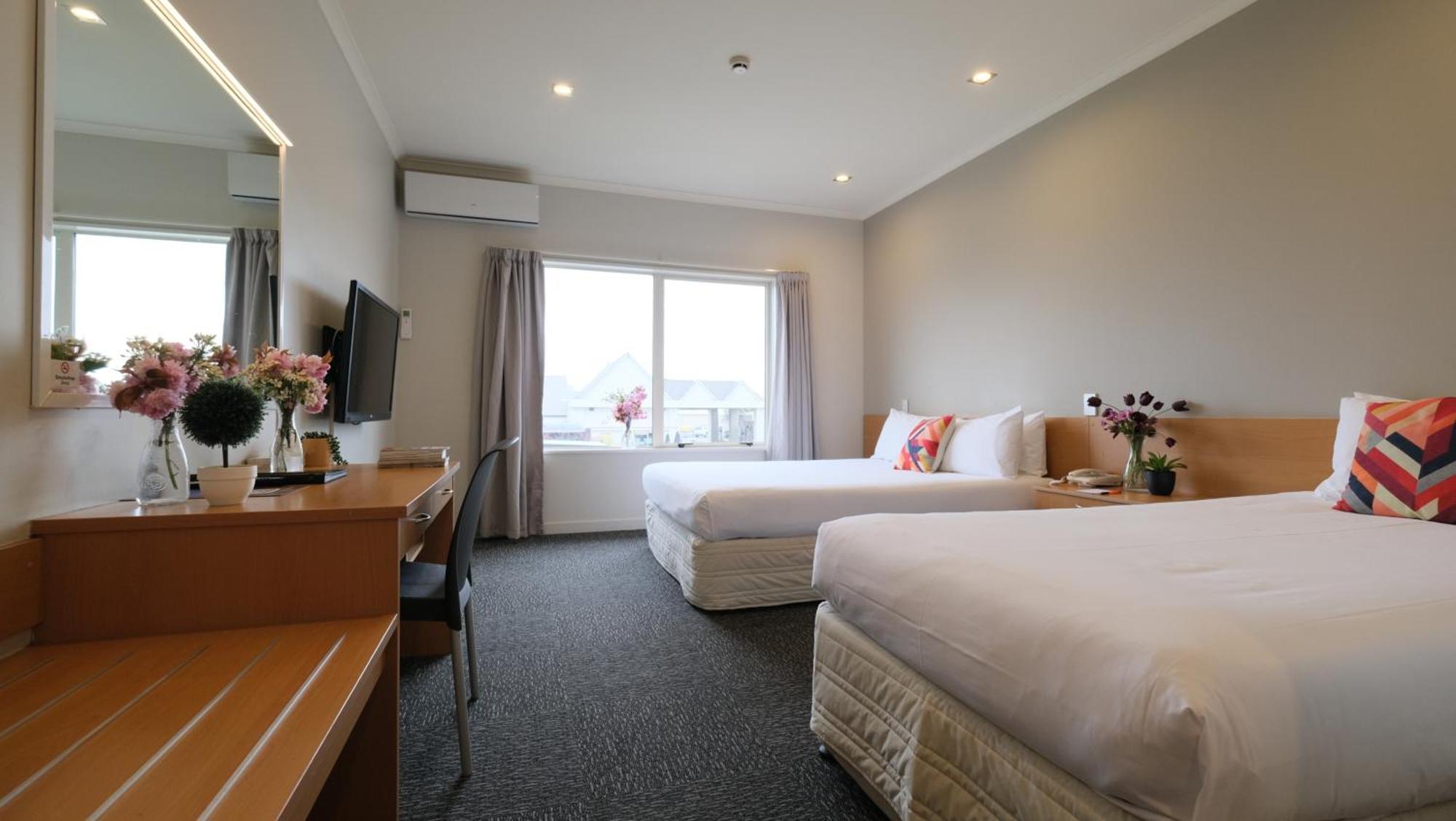 The Garden Hotel 3*