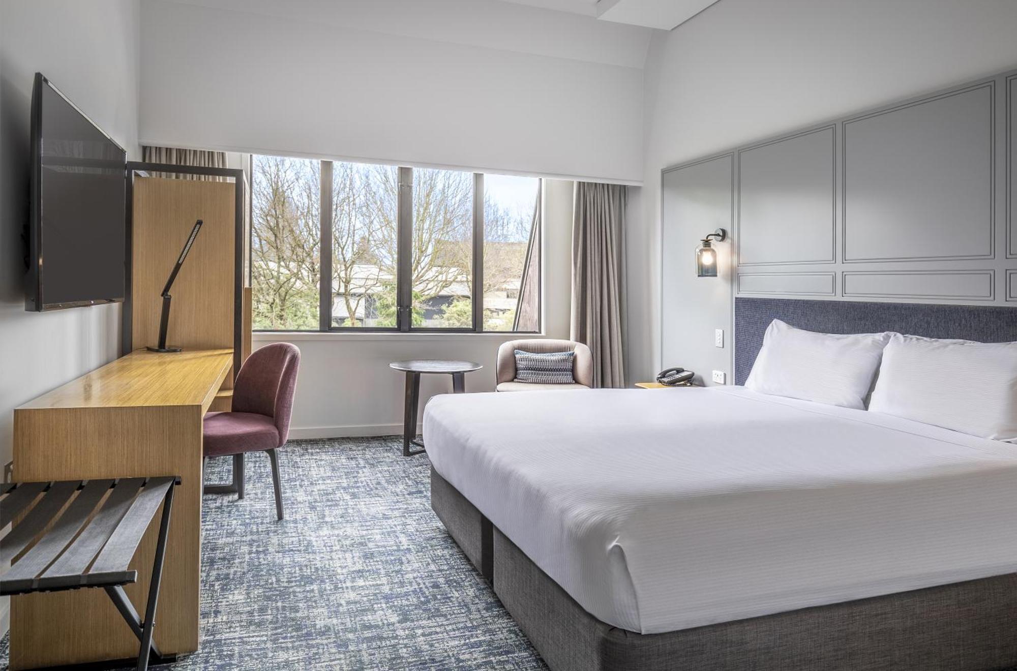 Hotel Chateau On The Park - Christchurch, A Doubletree By Hilton