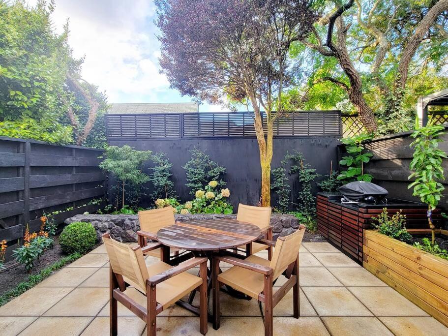 Hagley Park Townhouse Christchurch