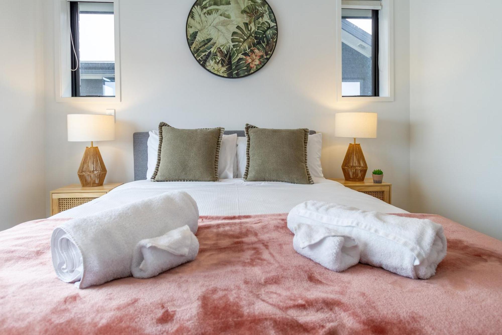 Apartment Elegant 2 Bed 2 Bath In The Cbd *