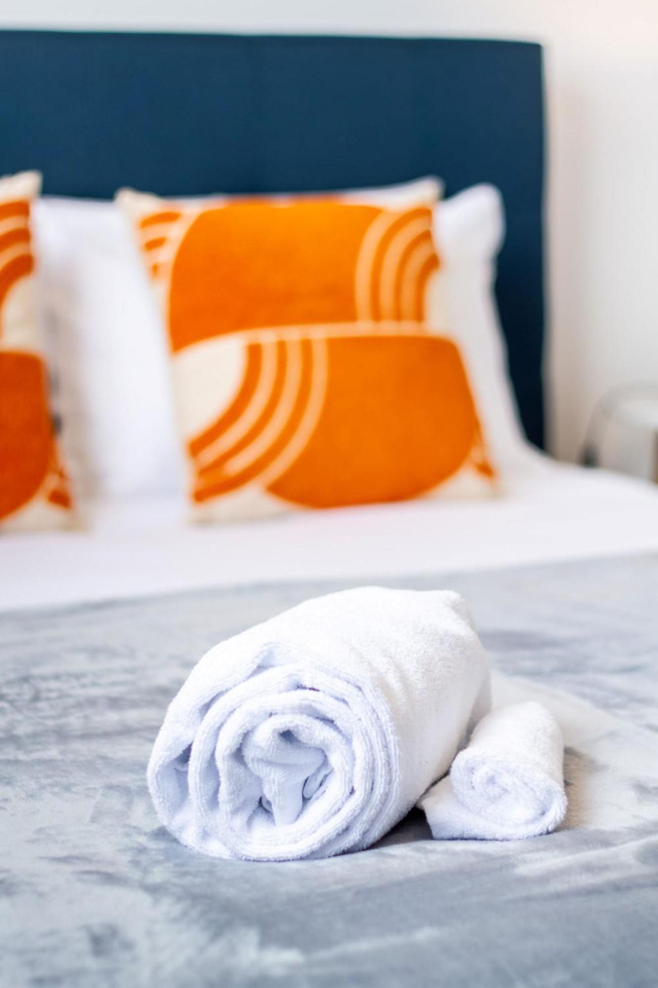 Vacation Riccarton 2 Bed 2 Bath W/carpark Apartment Christchurch