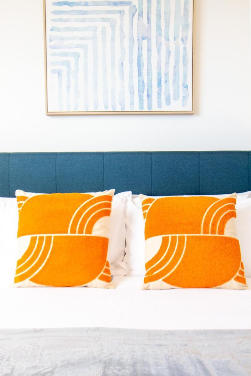Vacation Riccarton 2 Bed 2 Bath W/carpark * Christchurch