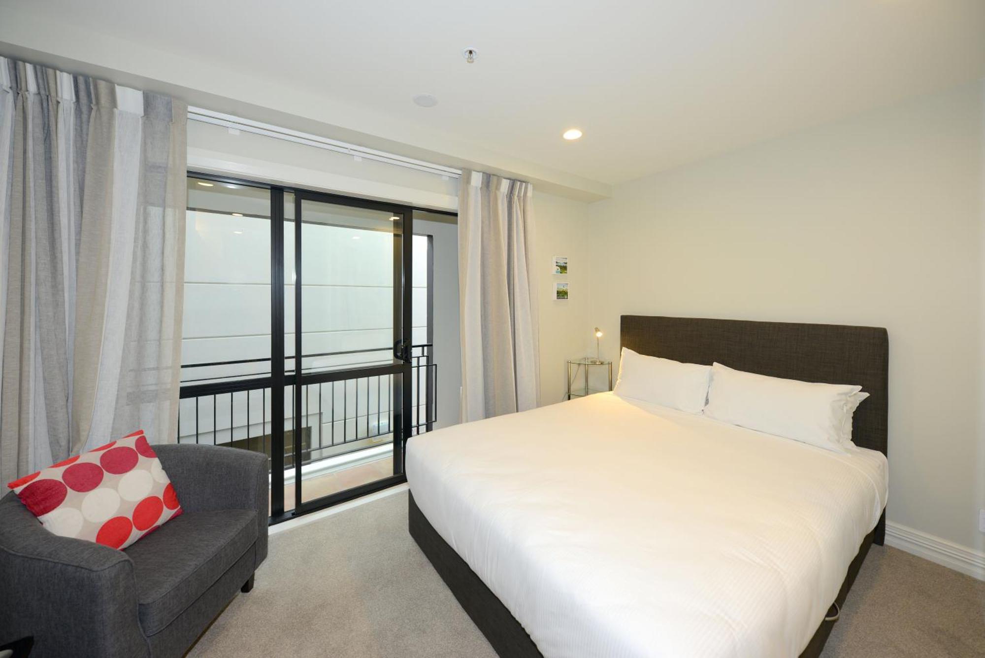 Aparthotel West Fitzroy 4*