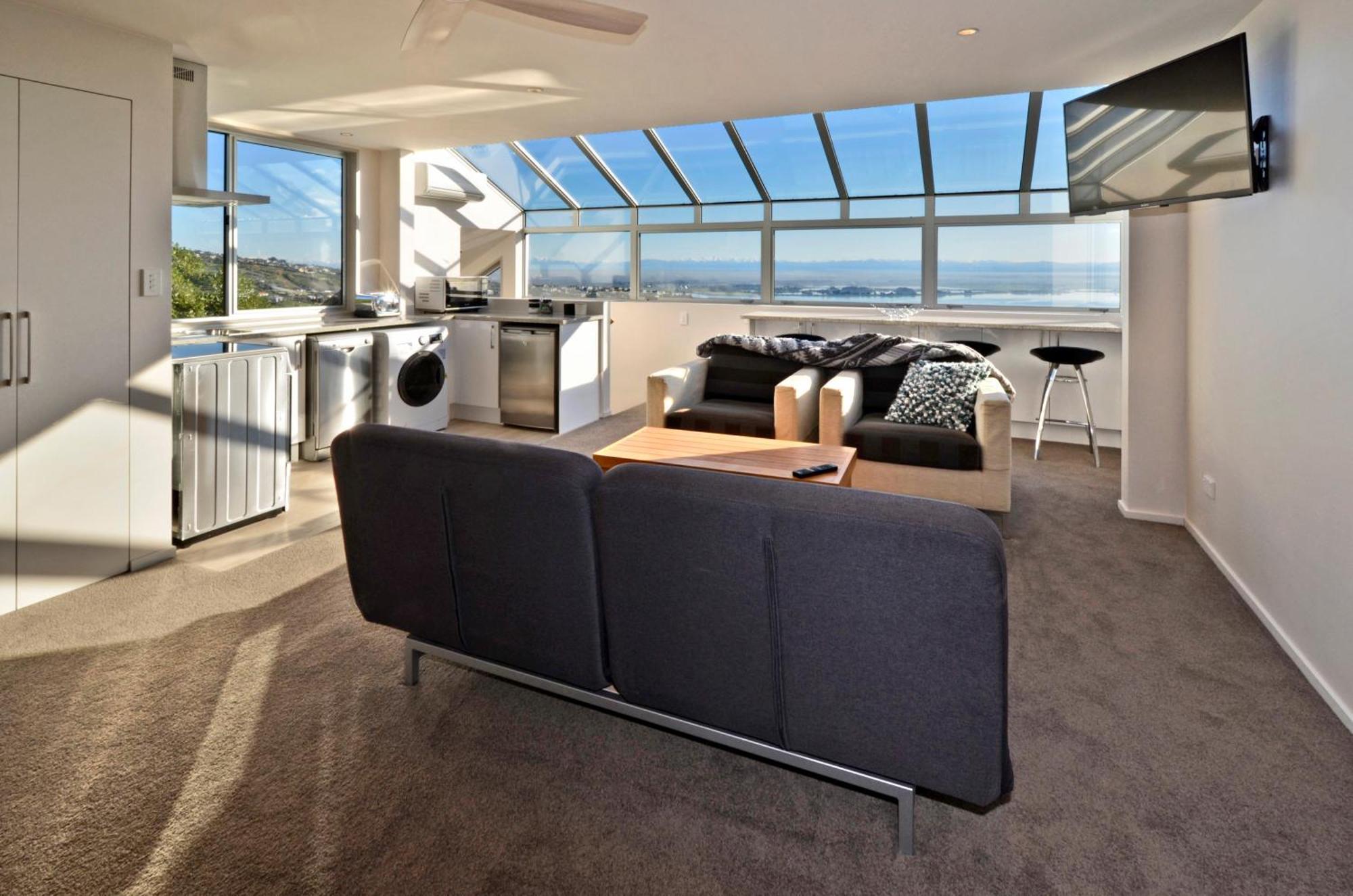 Panoramic Views And Complete Privacy Apartment Christchurch
