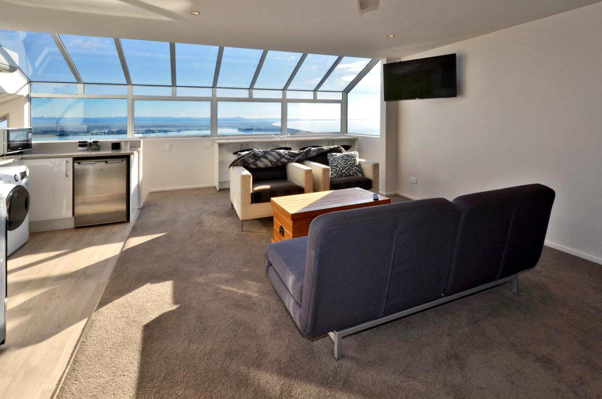 Apartment Panoramic Views And Complete Privacy Christchurch
