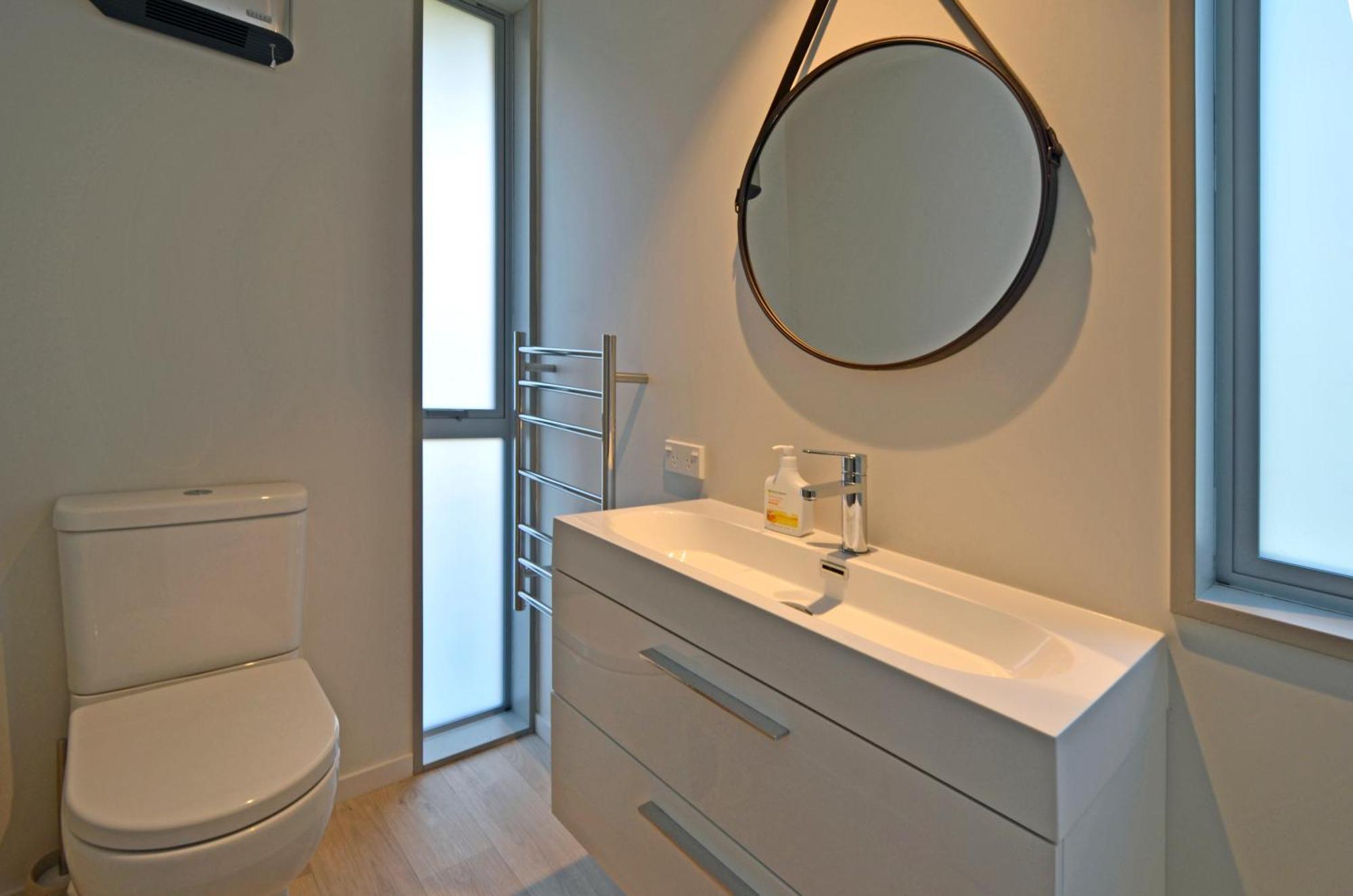 Panoramic Views And Complete Privacy * Christchurch