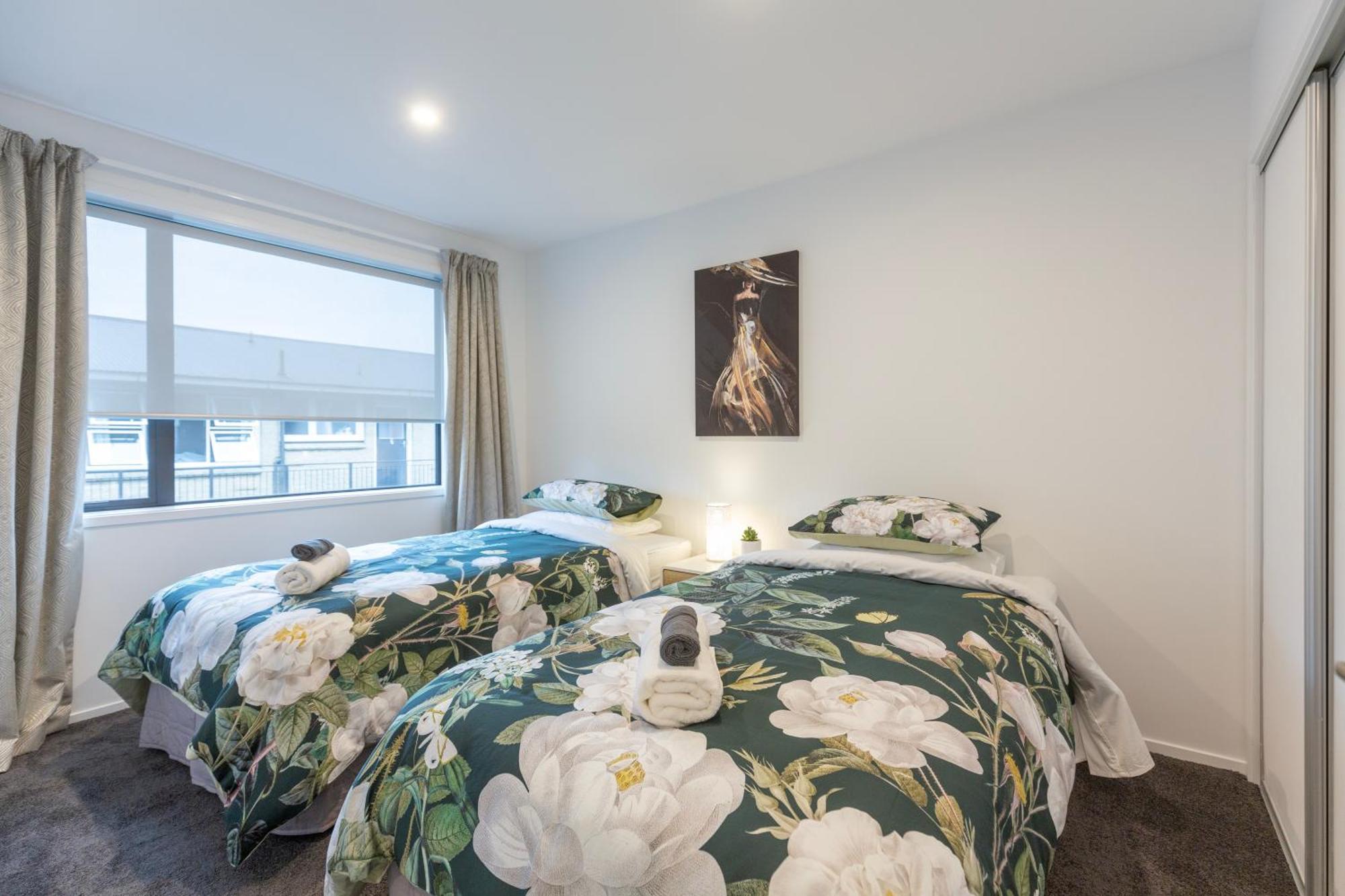 Stylish On Bealey Apartment Christchurch
