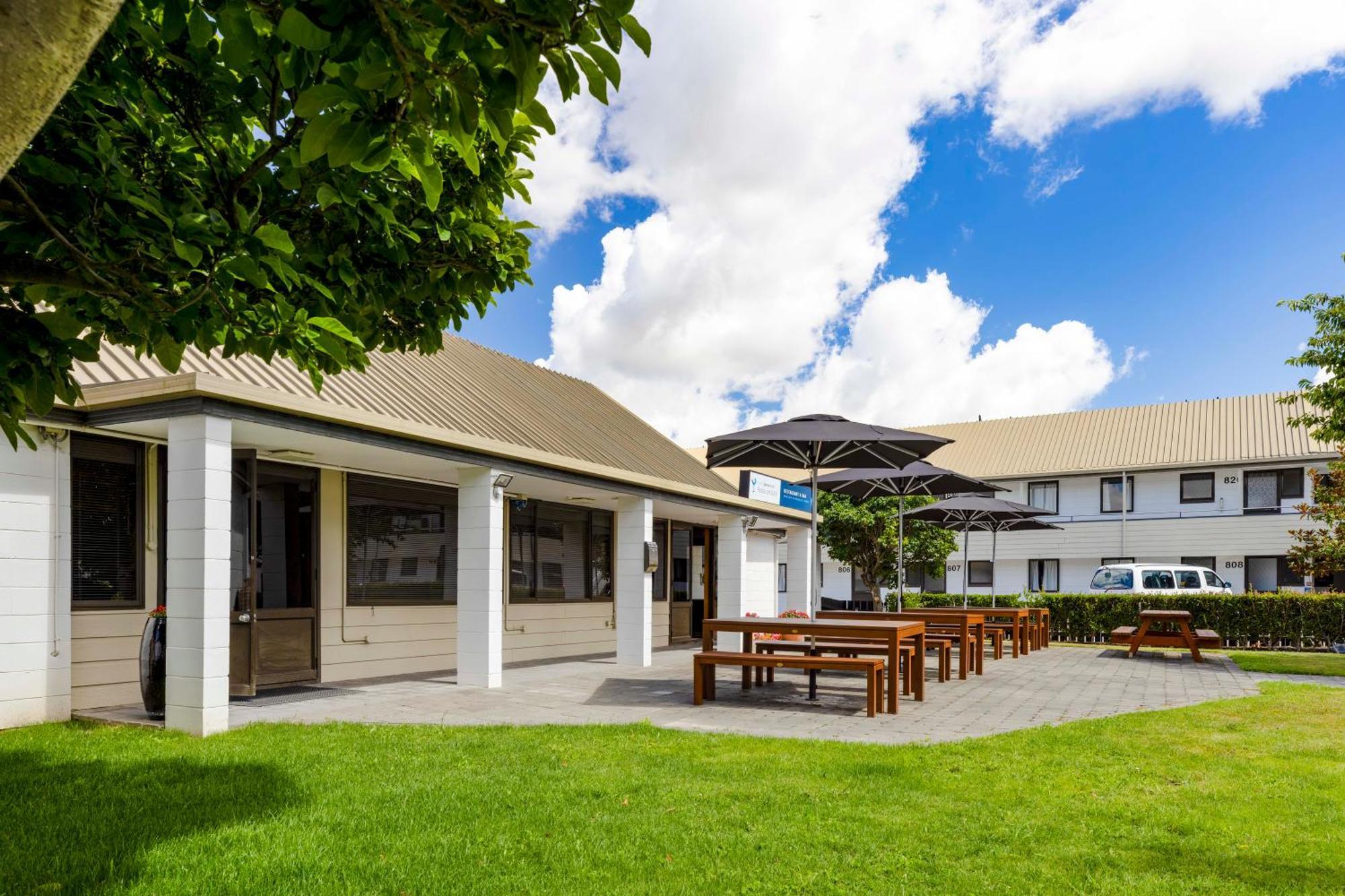 Airport Gateway Motor Hotel