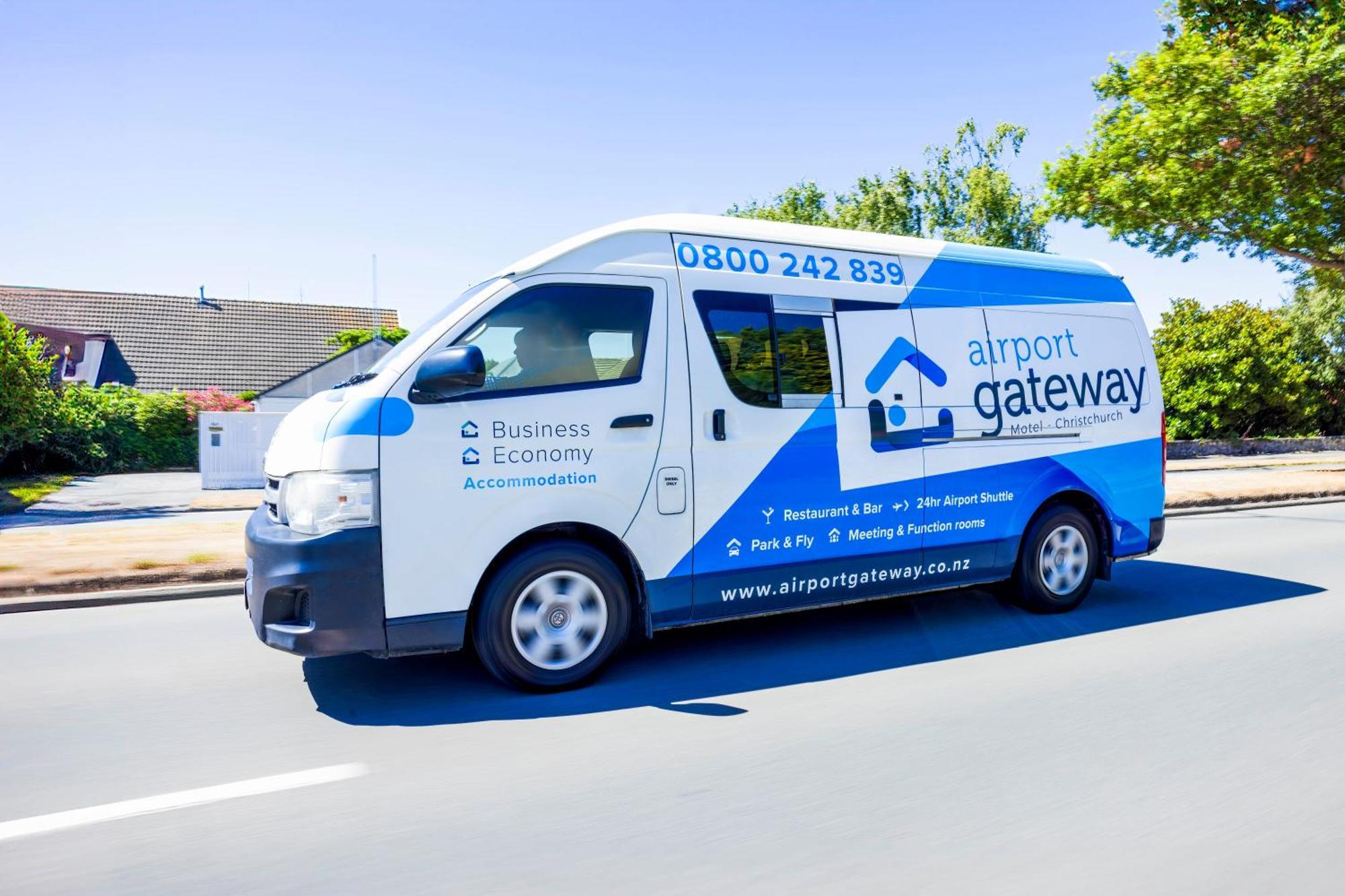 Airport Gateway Motor 4*