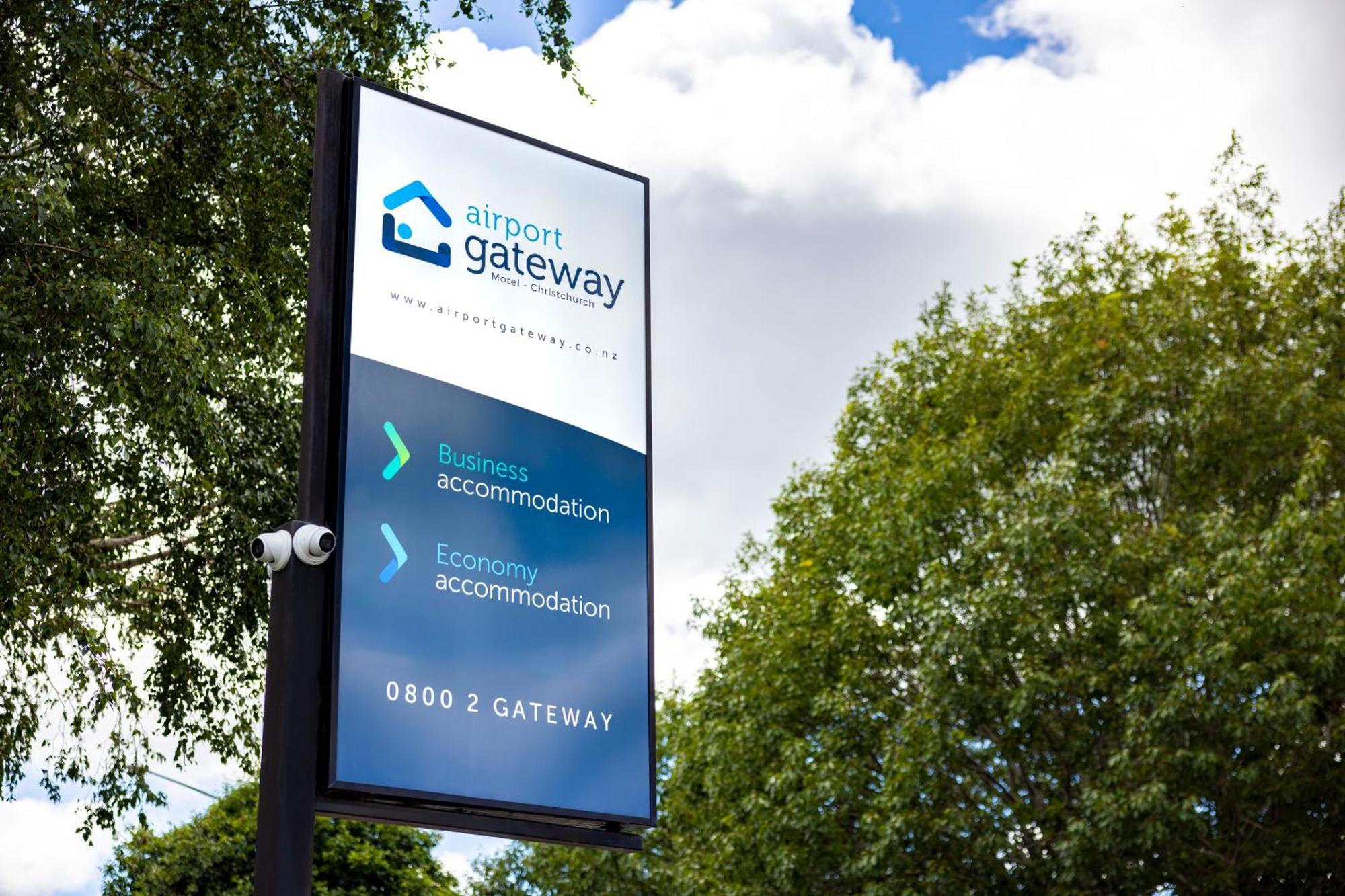 Hotel Airport Gateway Motor 4*