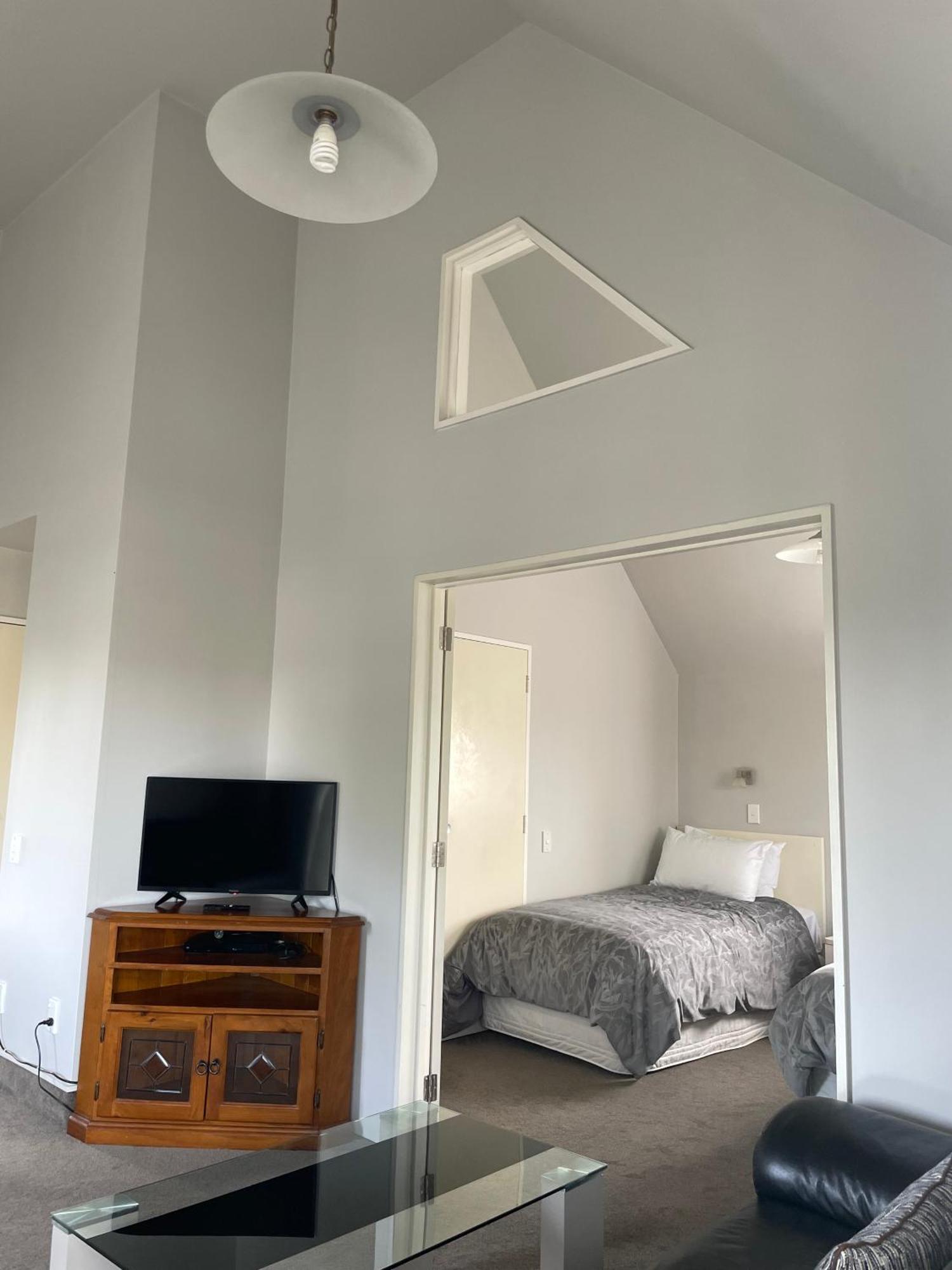 Ashleigh Court Motel-christchurch Hagley Park