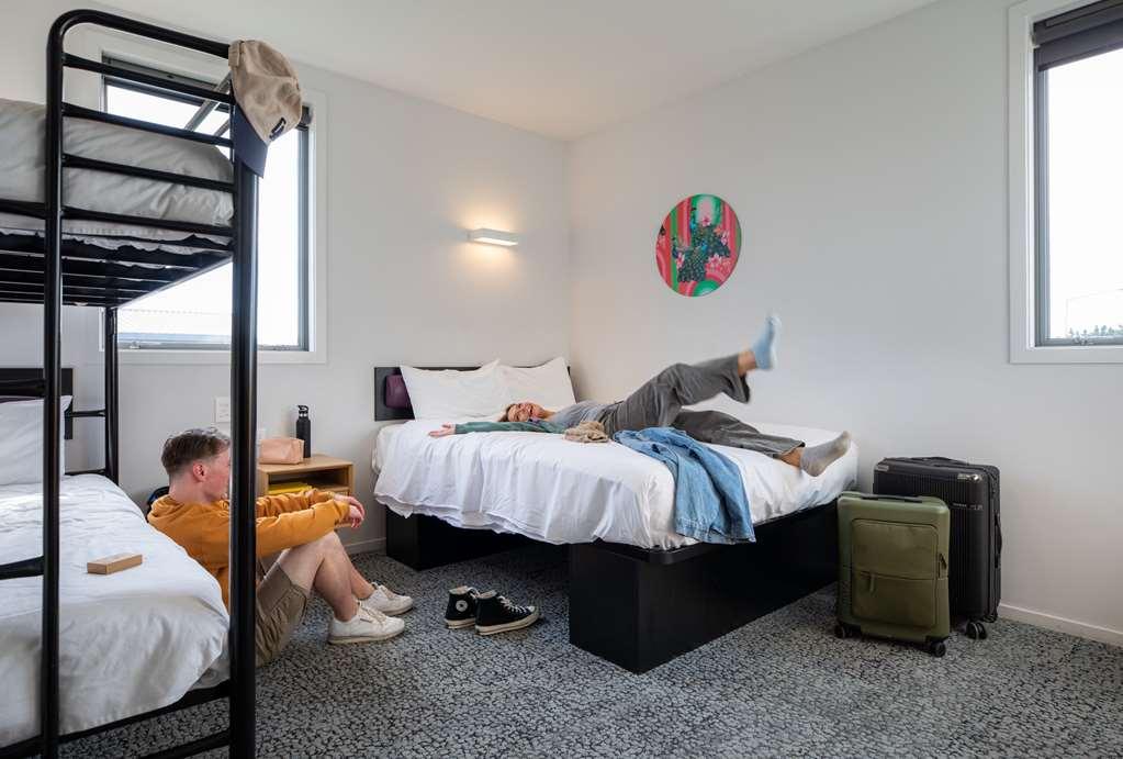 Hostel Lylo *