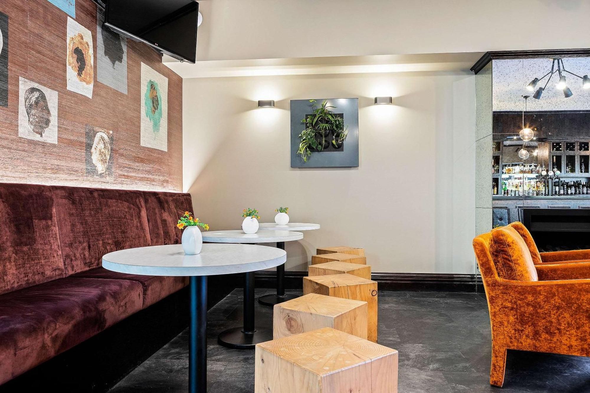 Hotel Elms Christchurch, Ascend Collection 4*
