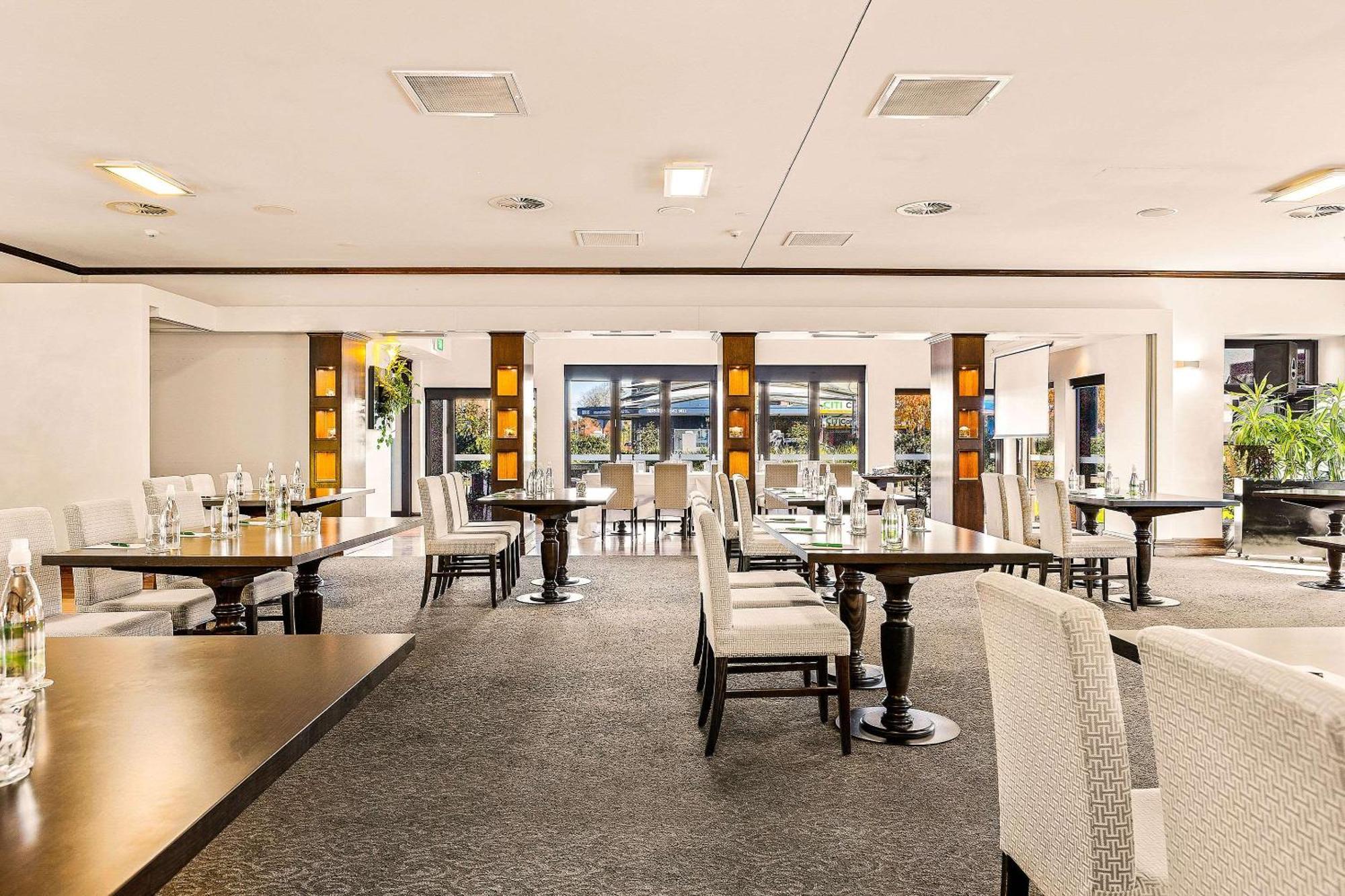 Elms Christchurch, Ascend Collection Hotel Christchurch