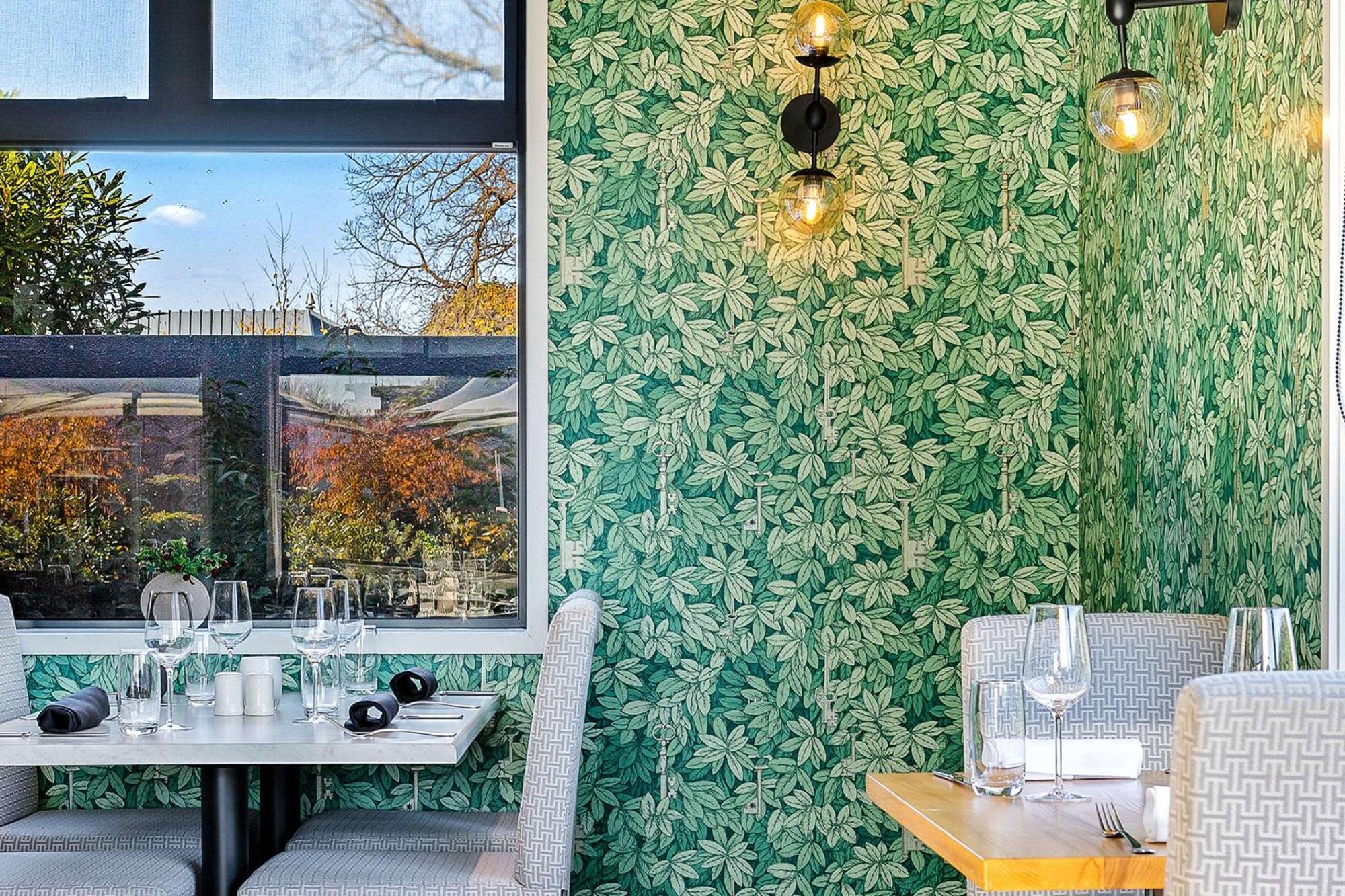 Elms Christchurch, Ascend Collection Hotel 4*