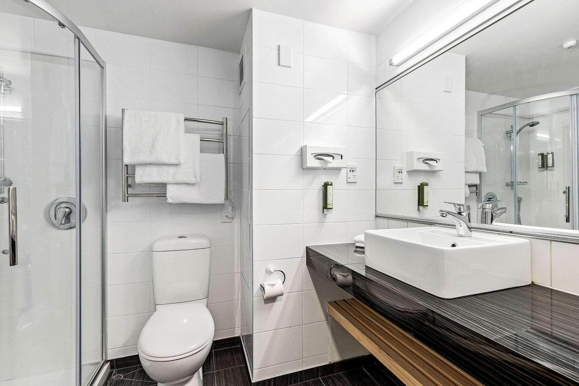 Elms Christchurch, Ascend Collection 4*