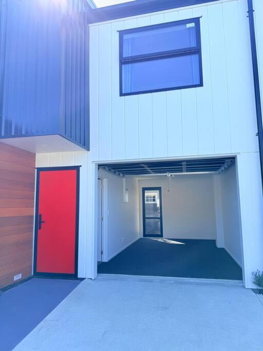 Holiday home Tranquil 3 Bed Minutes To Cbd And Arena, Sleeps 7