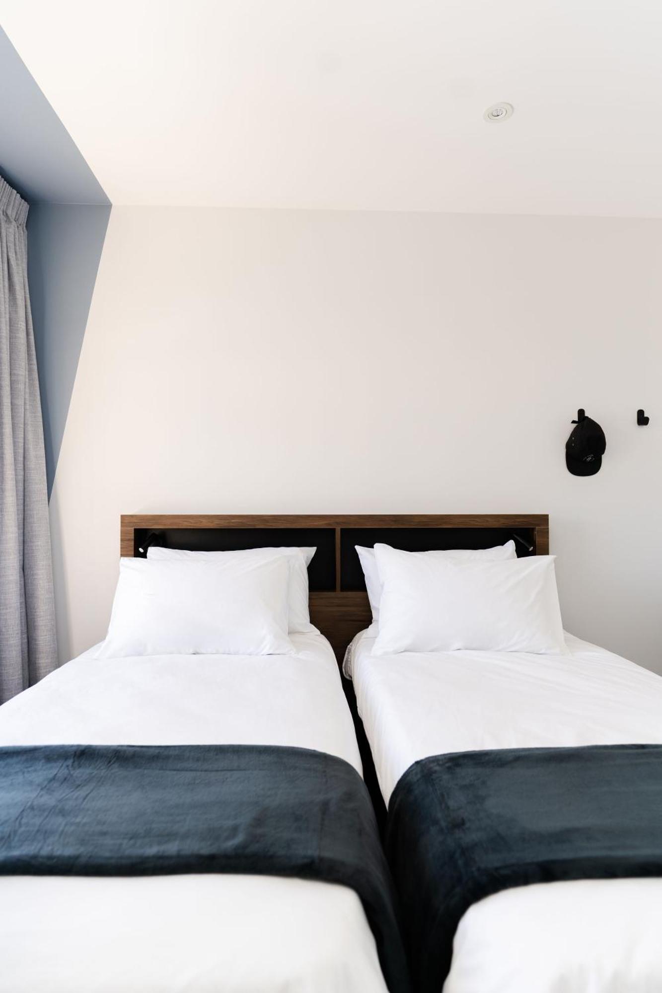 Haka House Hostel *