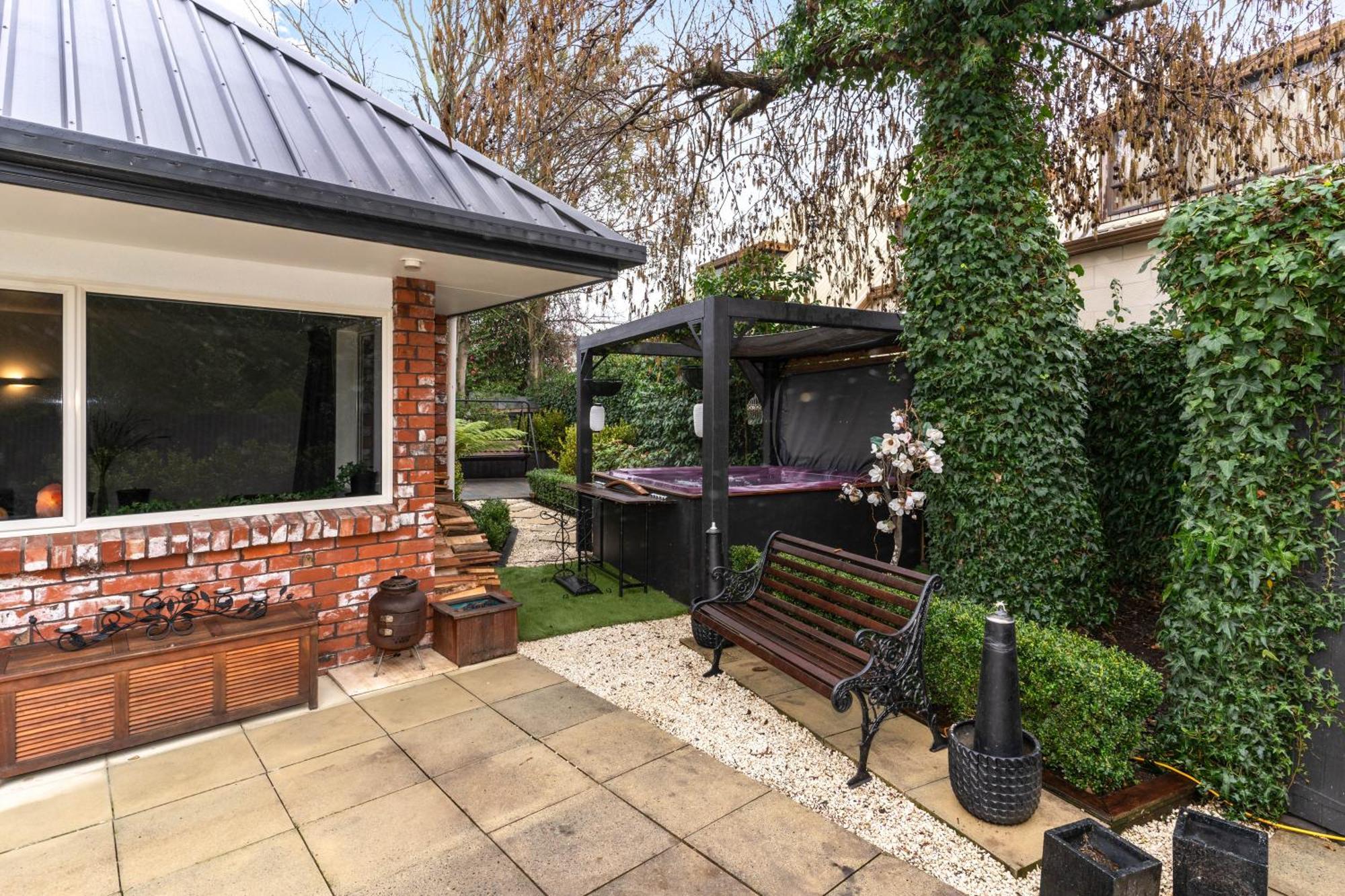 Holiday home Away From *