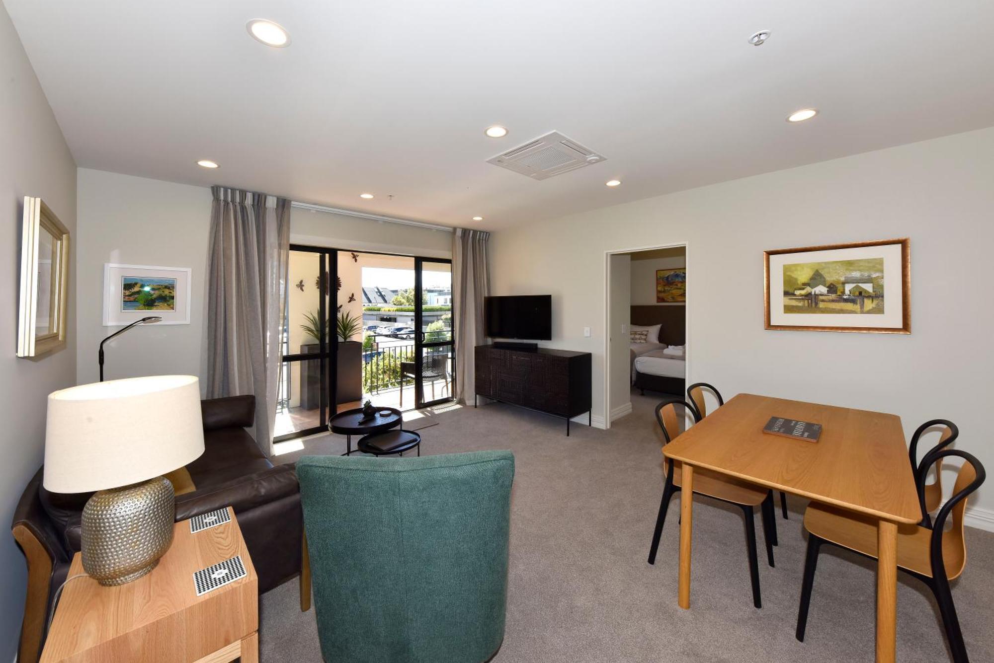 West Fitzroy 4*