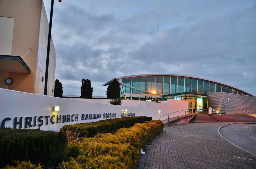 Tower Junction Motor Lodge: With Free Railway Shuttle Motel Christchurch
