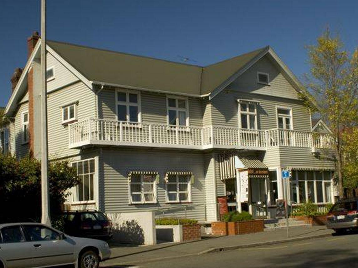 Haka House Hostel