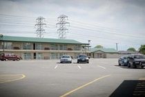 Racecourse And Motor Hotel