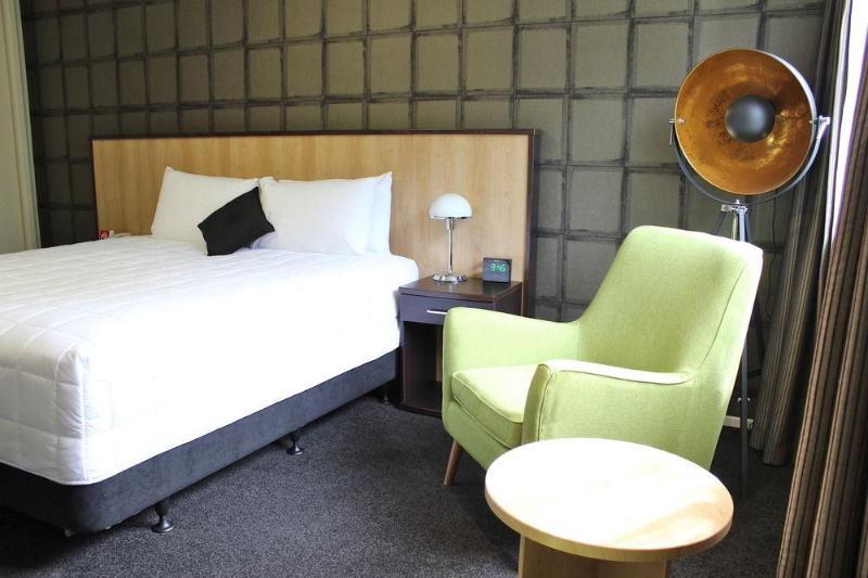 Hotel Elms Christchurch, Ascend Collection 4*