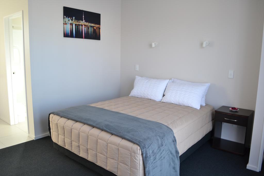 319 Addington 3* Christchurch