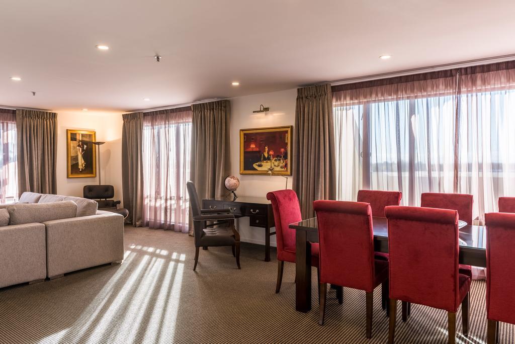 Fino Hotel & Suites 4*
